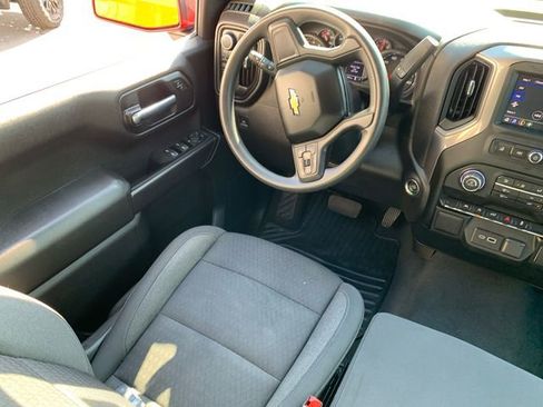 Used 2023 Chevrolet Silverado 1500 Custom image 22