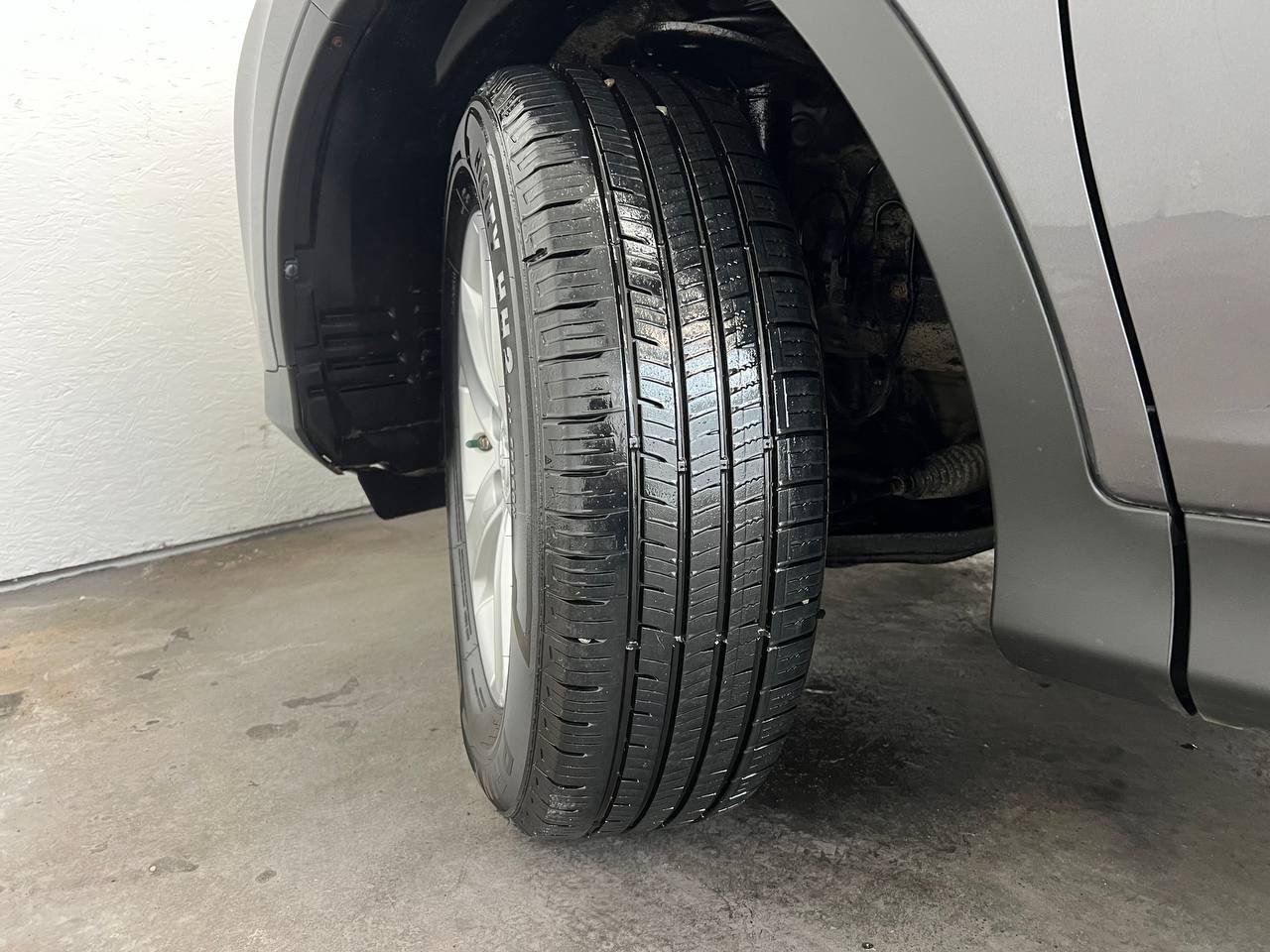 Used 2013 Toyota RAV4 XLE FWD image 29