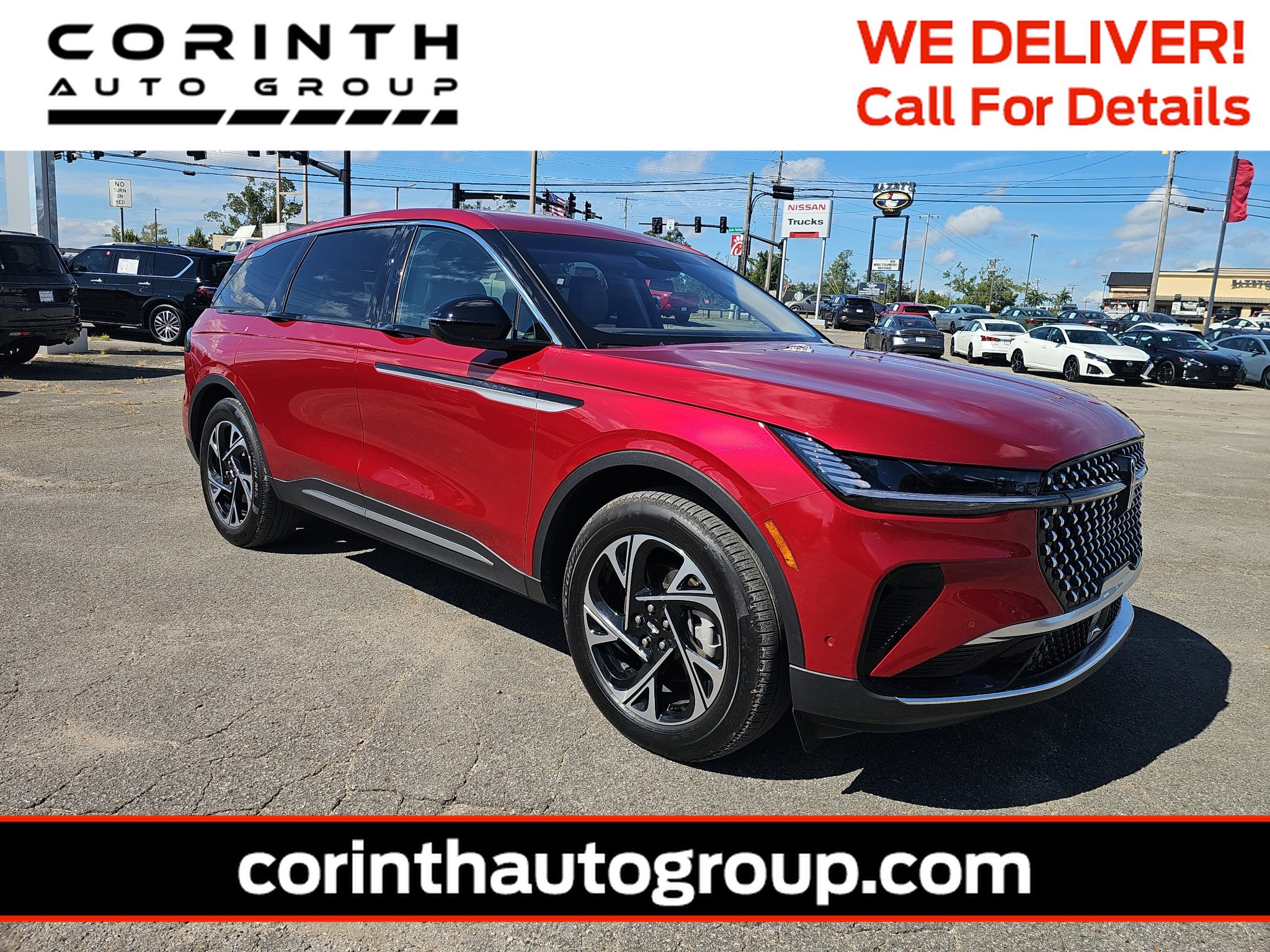 Used 2024 Lincoln Nautilus Premier AWD/4WD image 1