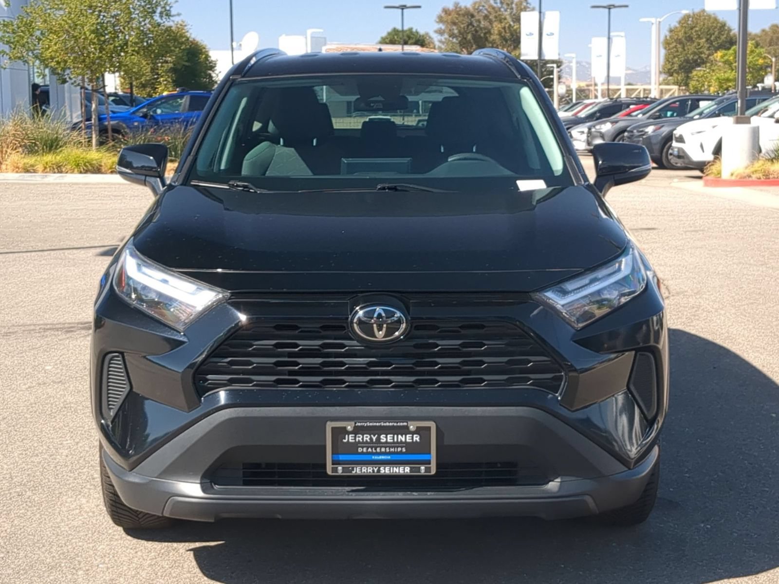 Used 2024 Toyota RAV4 XLE AWD/4WD image 8