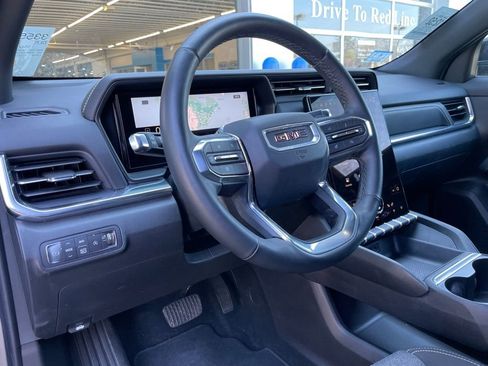 Used 2025 GMC Terrain Elevation image 10