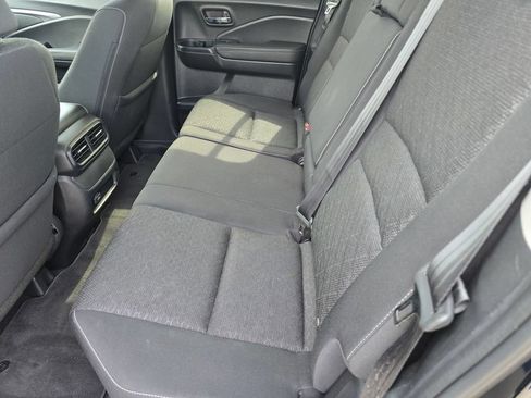 Used 2024 Honda Ridgeline Sport image 12