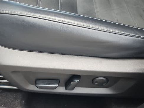 Used 2024 Mitsubishi Outlander SE FWD image 14