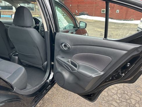 Used 2017 Nissan Versa SV image 23