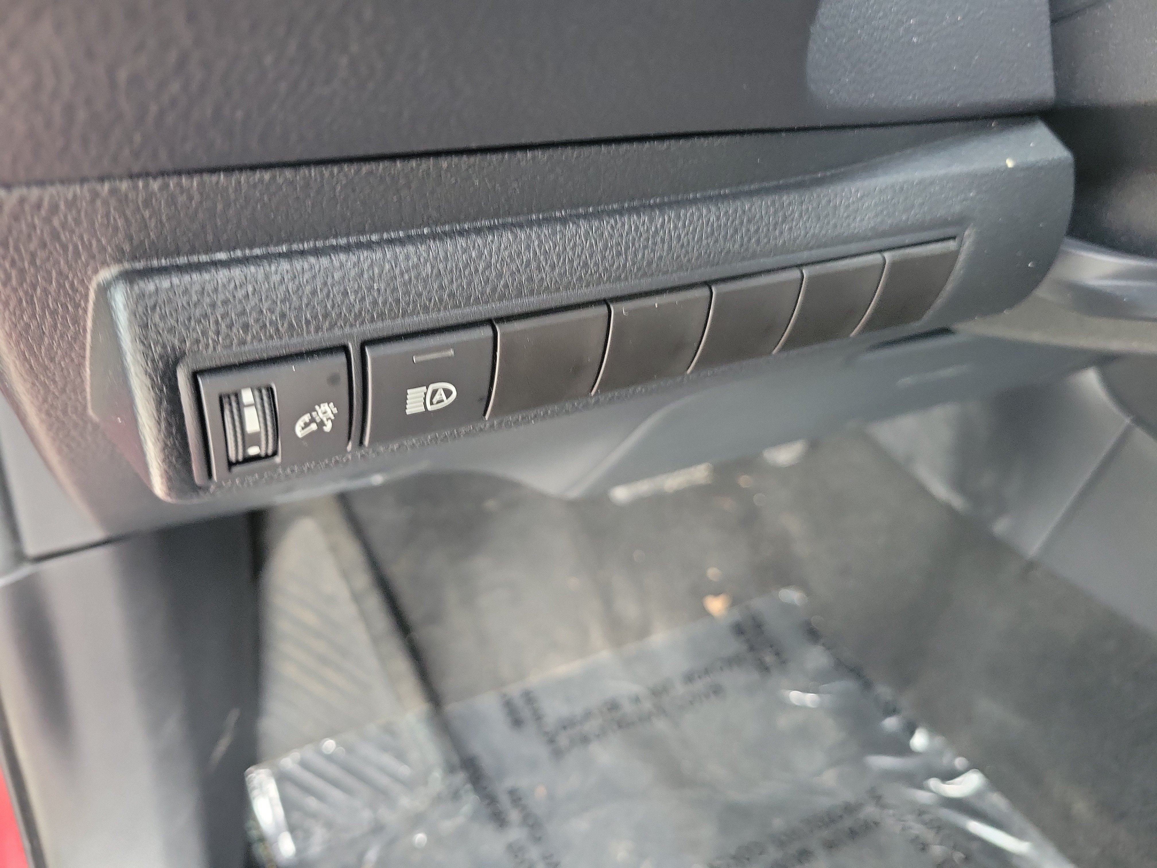 Used 2024 Toyota Corolla LE FWD image 24