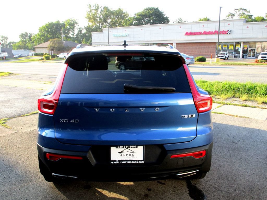 Used 2020 Volvo XC40 T5 R-Design AWD/4WD image 9