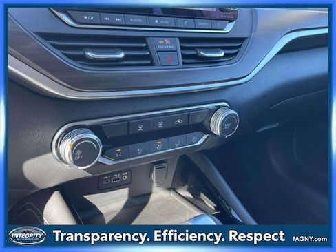 Certified 2023 Nissan Altima 2.5 SV image 30