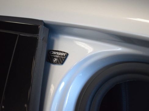 Used 2020 BMW 740i w/ M Sport Package image 40