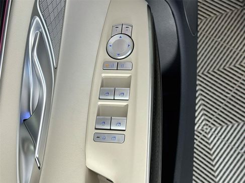 New 2027 Genesis GV70 2.5T AWD/4WD image 19