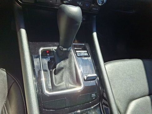 Used 2025 Jeep Compass Limited AWD/4WD image 22