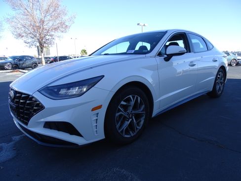 Used 2022 Hyundai Sonata SEL w/ Cargo Package image 1