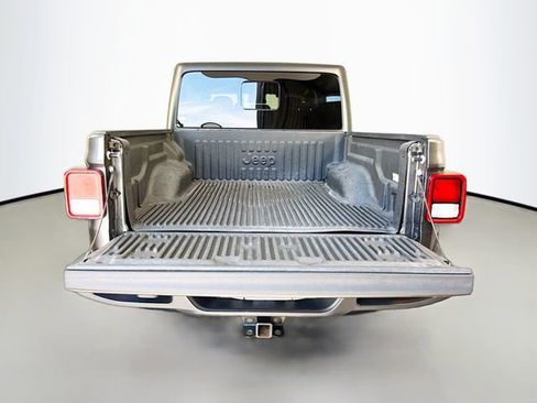 Used 2024 Jeep Gladiator Sport AWD/4WD image 24