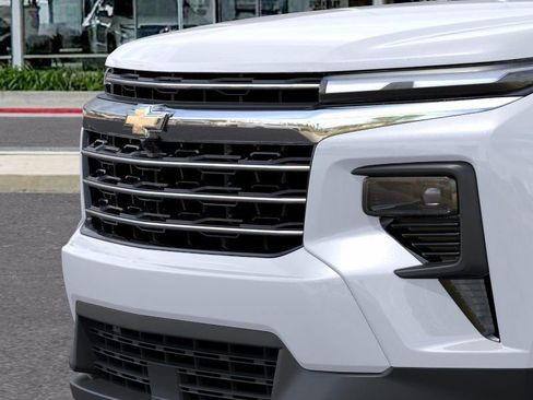 New 2026 Chevrolet Traverse LT w/ Driver Confidence Package image 13