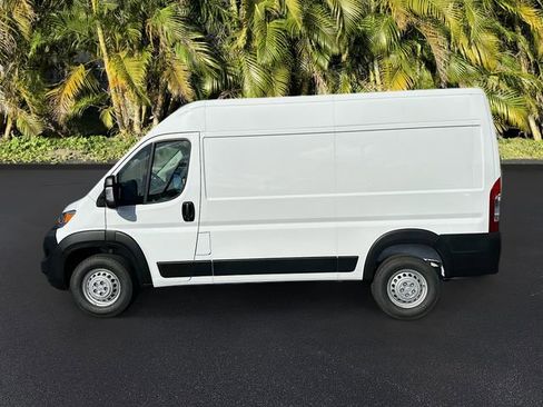 New 2026 RAM ProMaster 1500 w/ Convenience Group image 2