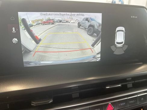 Certified 2024 Kia Telluride S w/ S Sunroof Package AWD/4WD image 26