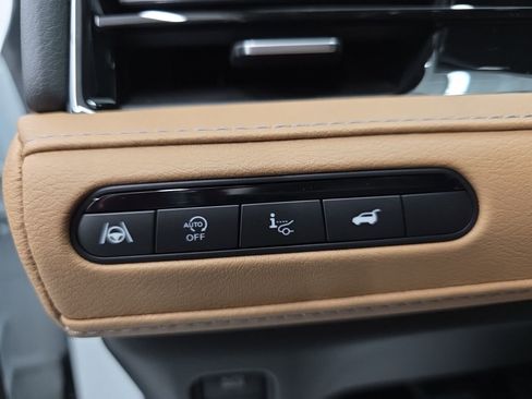 New 2026 INFINITI QX80 Luxe w/ Cargo Package image 35