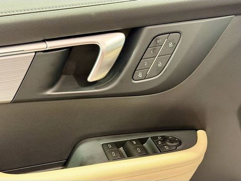 New 2026 Buick Enclave Preferred w/ Power Package image 17