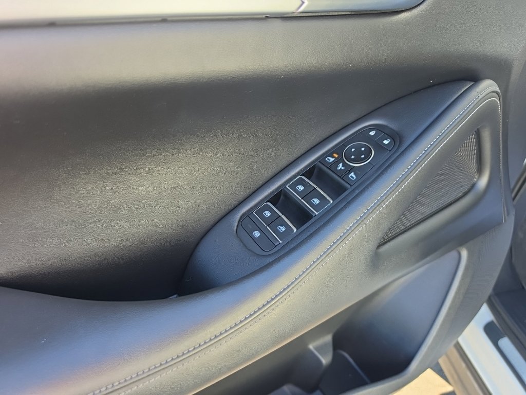 Used 2022 INFINITI QX60 Luxe w/ Cargo Package AWD/4WD image 15