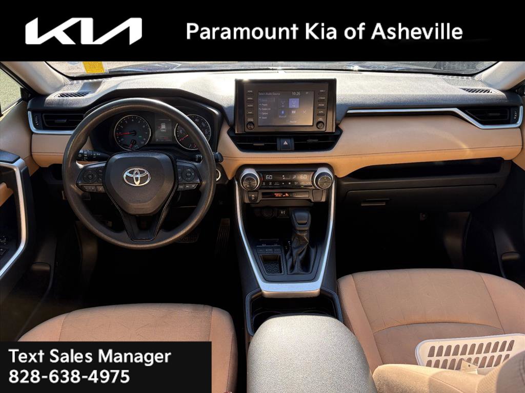 Used 2019 Toyota RAV4 XLE FWD image 8