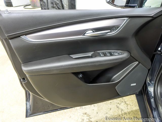 Certified 2023 Cadillac XT5 Luxury AWD/4WD image 18