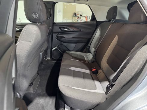 Used 2025 Chevrolet TrailBlazer LT FWD image 26