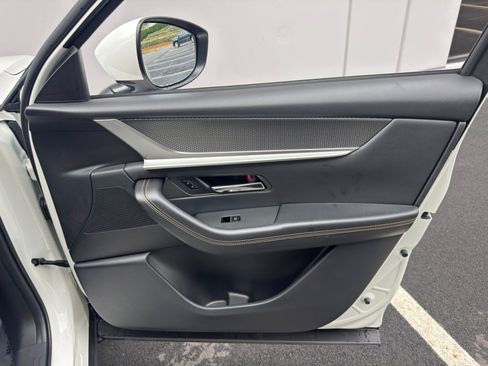 Used 2024 MAZDA CX-90 Plug-In Hybrid w/ Preferred AWD/4WD image 44