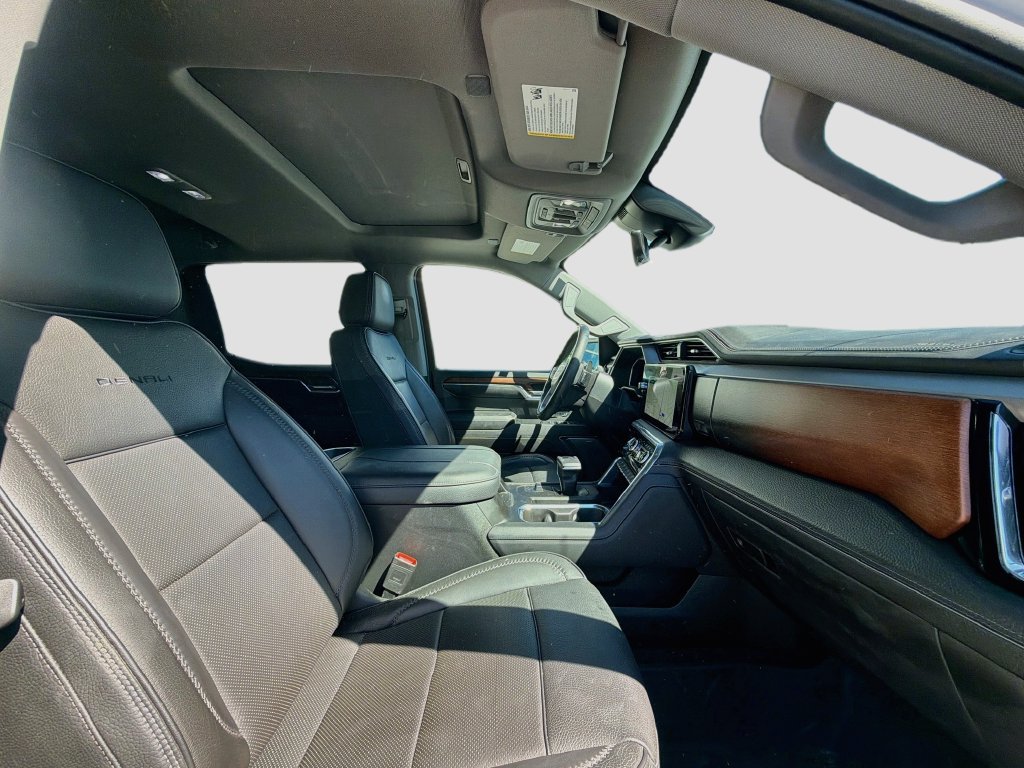 Used 2023 GMC Sierra 1500 Denali AWD/4WD image 30