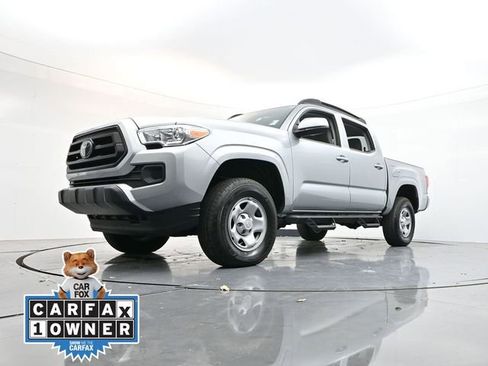 Used 2023 Toyota Tacoma SR image 29