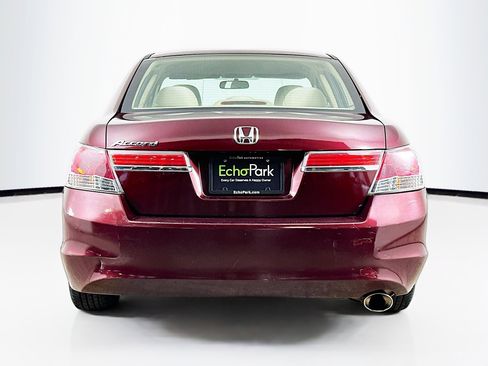Used 2012 Honda Accord LX image 7