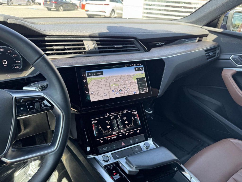 Used 2022 Audi e-tron Premium AWD/4WD image 18