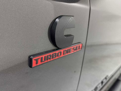 Used 2022 RAM 3500 Laramie image 27