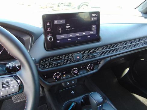 Certified 2026 Honda HR-V Sport image 12