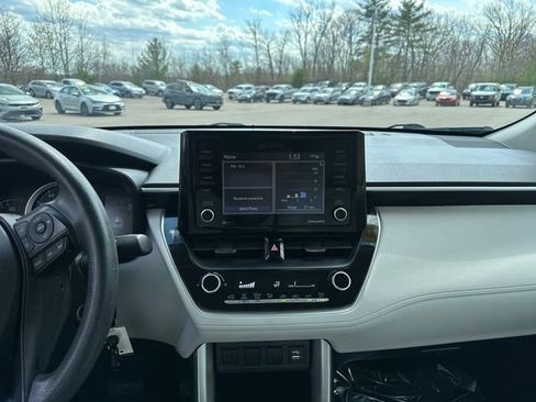 Certified 2022 Toyota Corolla Cross L AWD/4WD image 26