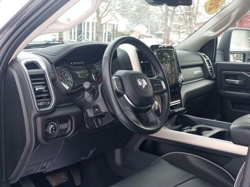 Used 2024 RAM 2500 Laramie image 9