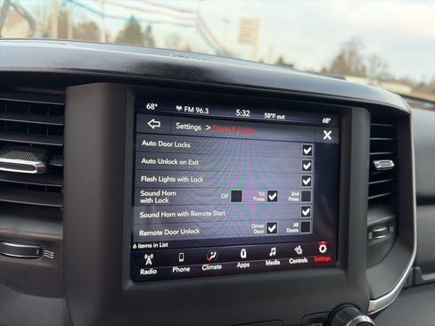 Used 2020 RAM 1500 Big Horn image 40