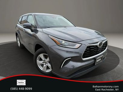 Used 2021 Toyota Highlander L