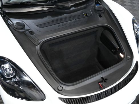 Used 2021 Porsche 718 Boxster Spyder image 46