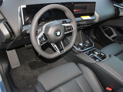 Used 2026 BMW X3 xDrive30i w/ Premium Package AWD/4WD image 4