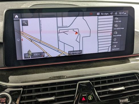 Used 2021 BMW 540i xDrive w/ Premium Package image 24