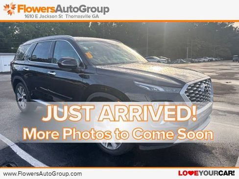Used 2022 Hyundai Palisade SEL w/ Premium Package FWD image 1