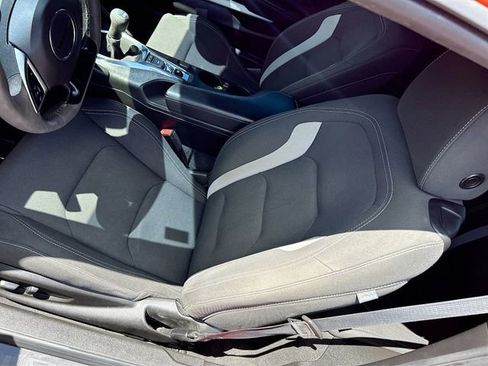 Used 2021 Chevrolet Camaro LT w/ 1LE Track Performance Package RWD image 13