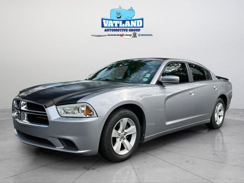 Used 2014 Dodge Charger SE RWD image 20