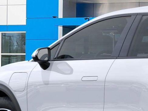 New 2026 Chevrolet Equinox EV LT image 38