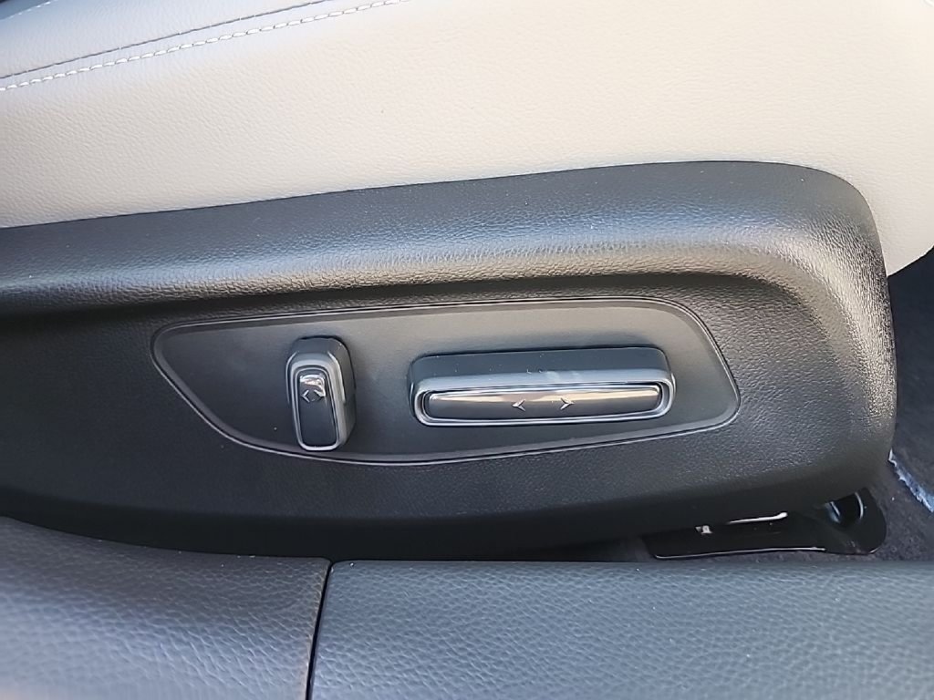 Certified 2025 Honda Civic Sport Touring image 12