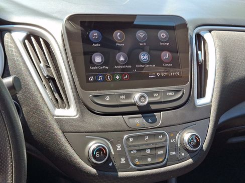 Used 2023 Chevrolet Malibu LT FWD image 29