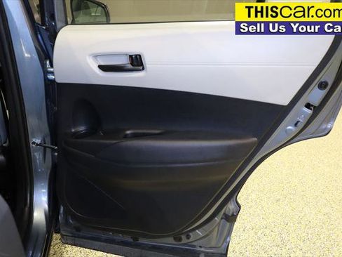 Used 2025 Toyota Corolla Cross L FWD image 25
