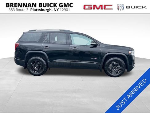 Used 2023 GMC Acadia AT4 w/ Technology Package AWD/4WD image 5