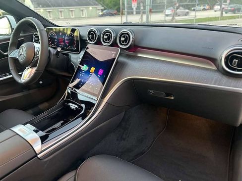 Used 2025 Mercedes-Benz C 300 4MATIC Sedan image 14