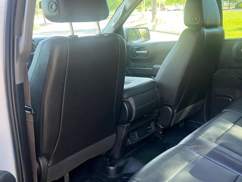 Used 2019 Chevrolet Silverado 1500 W/T w/ Trailering Package AWD/4WD image 11