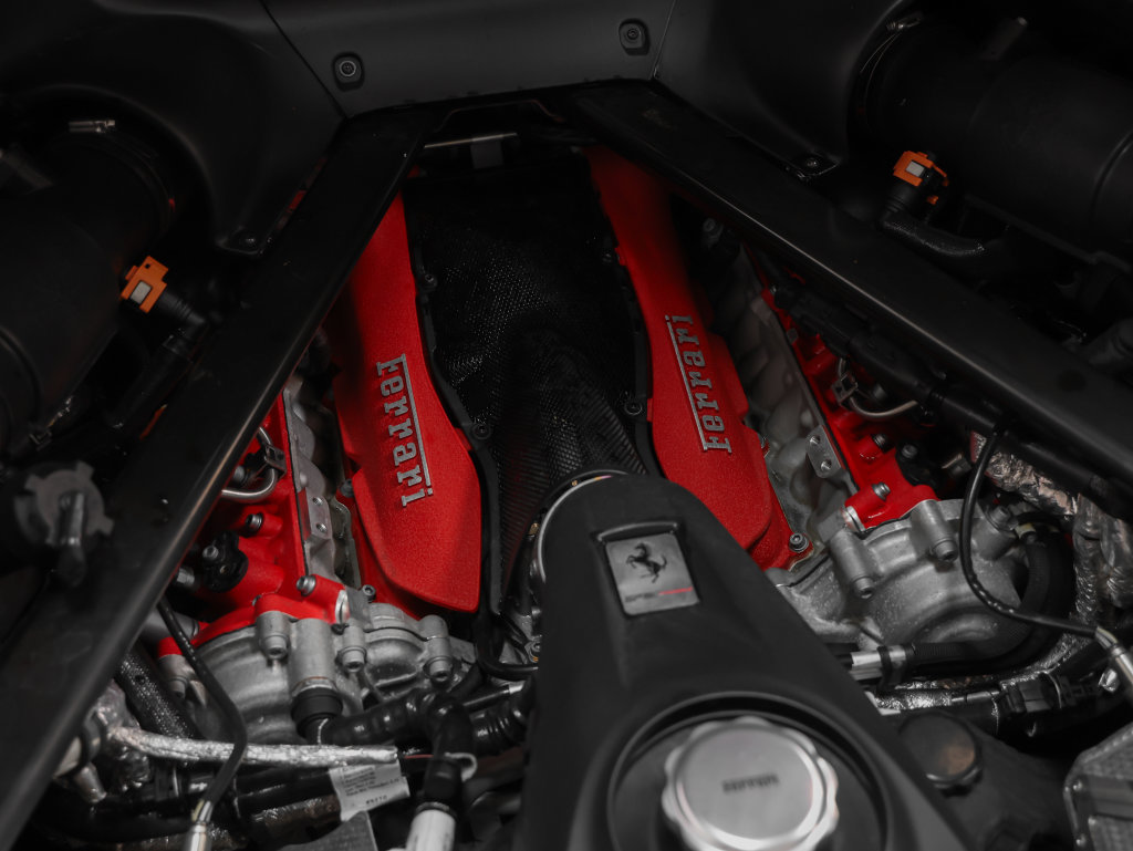 Certified 2022 Ferrari SF90 Stradale AWD/4WD image 14